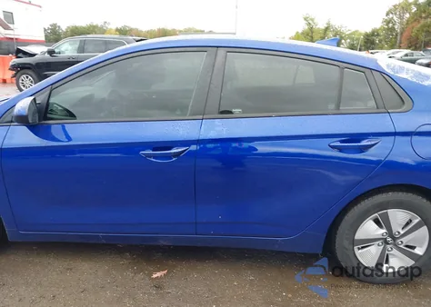 2019 Hyundai Ioniq Hybrid Blue from USA, damaged, VIN KMHC65LC5KU110483